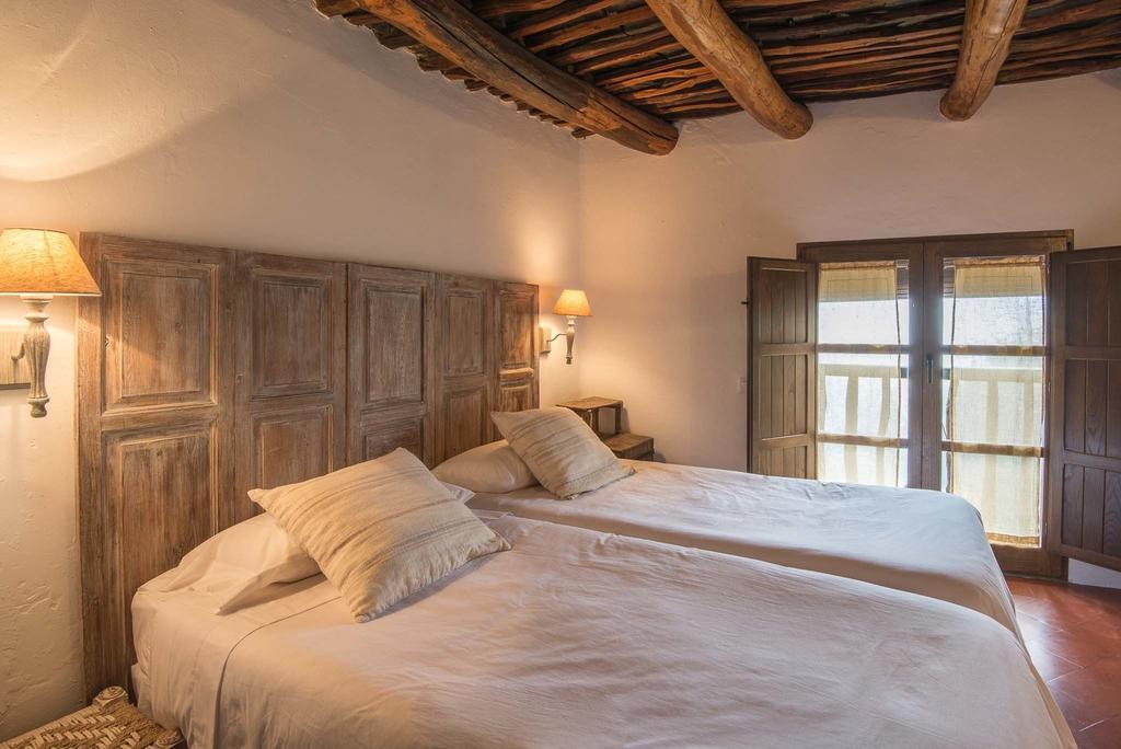 Вилла Cortijo La Vinuela Атальбейтар Номер фото